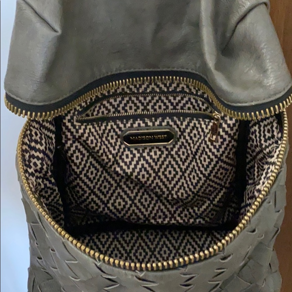 Backpack - Picture 4 of 6